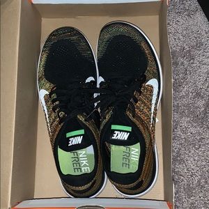 Nike free 4.0 fly knit